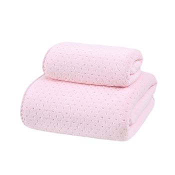 Hanging Coral Fleece Bath Towel - Super Absorbent, Quick-Dry & Fade-Resistant (Strawberry Dot Design)